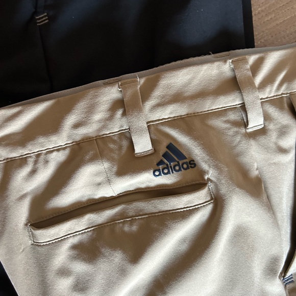 3 Like New Golf Shorts Adidas Nike - Picture 5 of 6